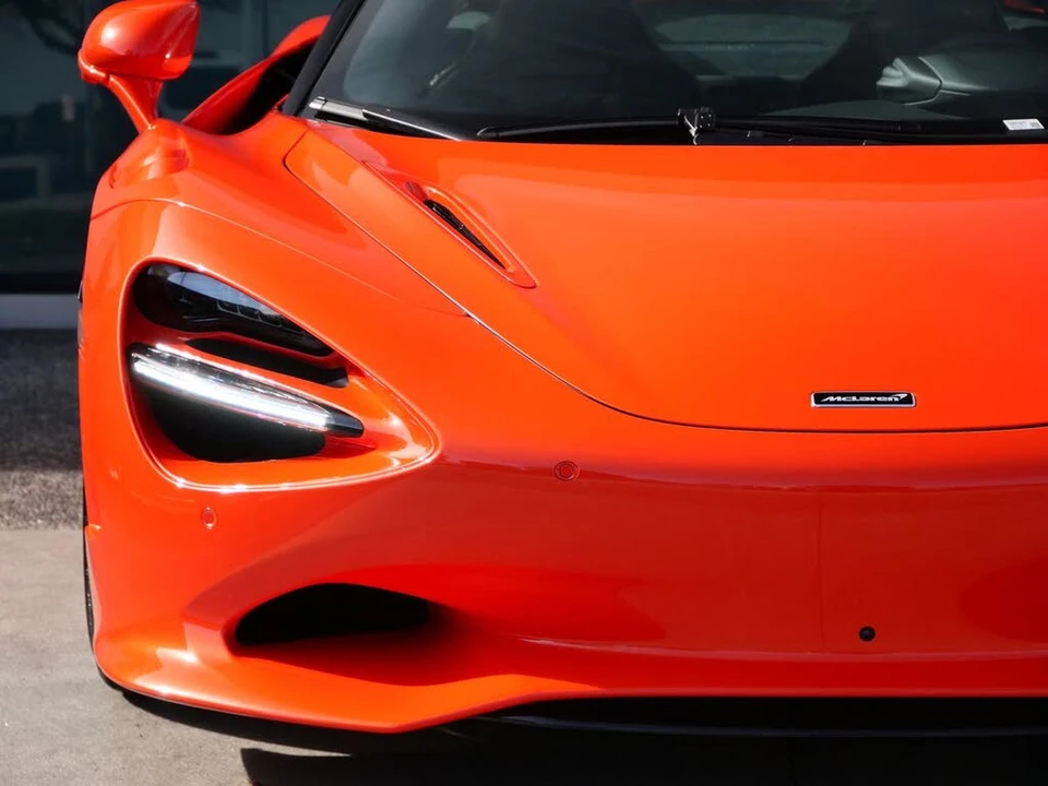 2026 McLaren 750S Coupe - Image 6 of 27