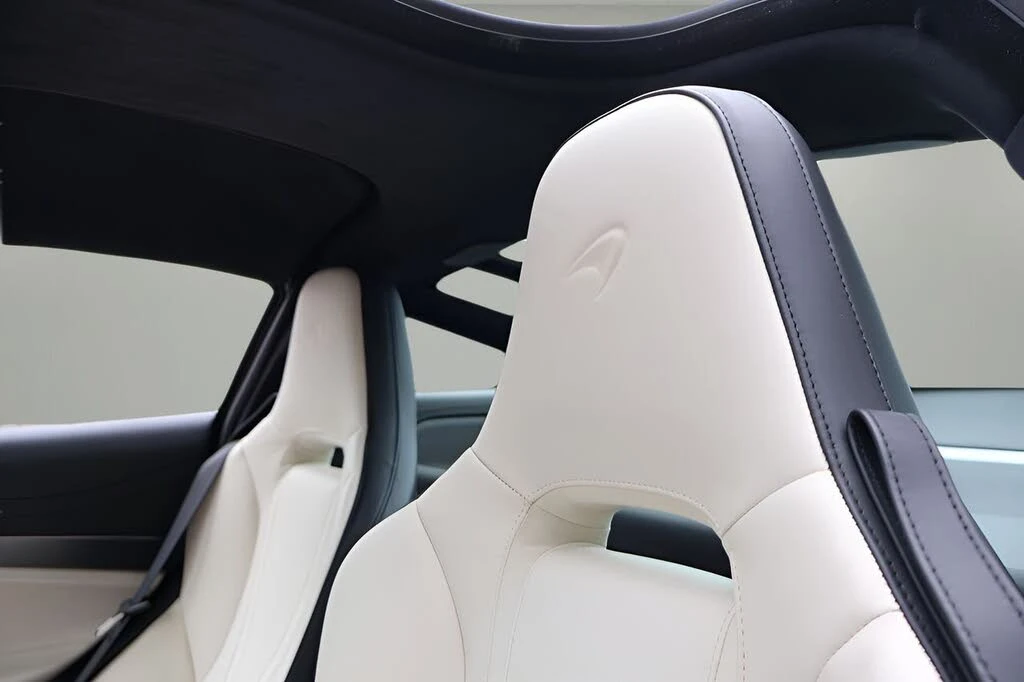 2026 McLaren 750S Coupe - Image 10 of 28