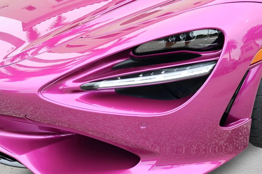 2026 McLaren 750S Coupe - Image 24 of 28
