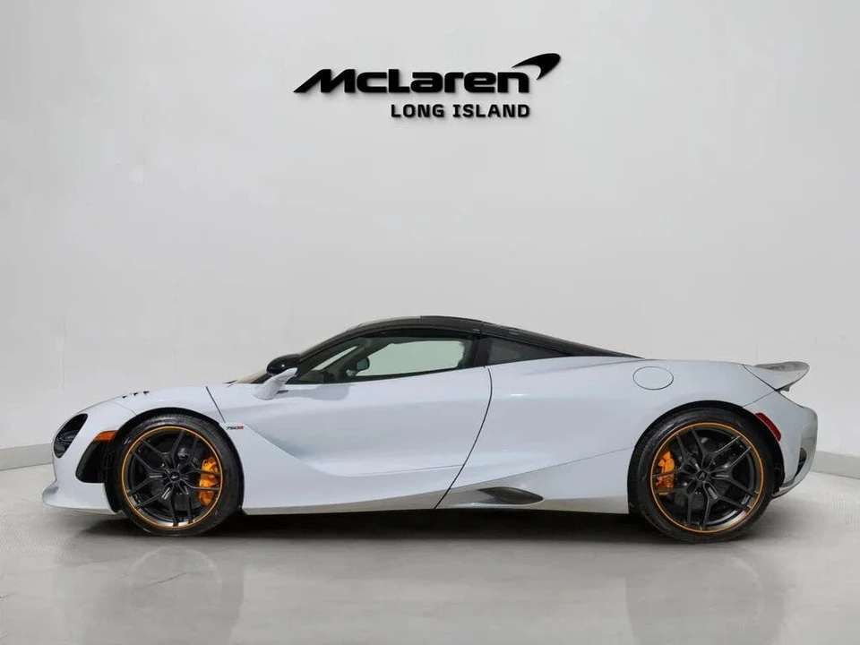 2026 McLaren 750S Coupe - Image 6 of 31