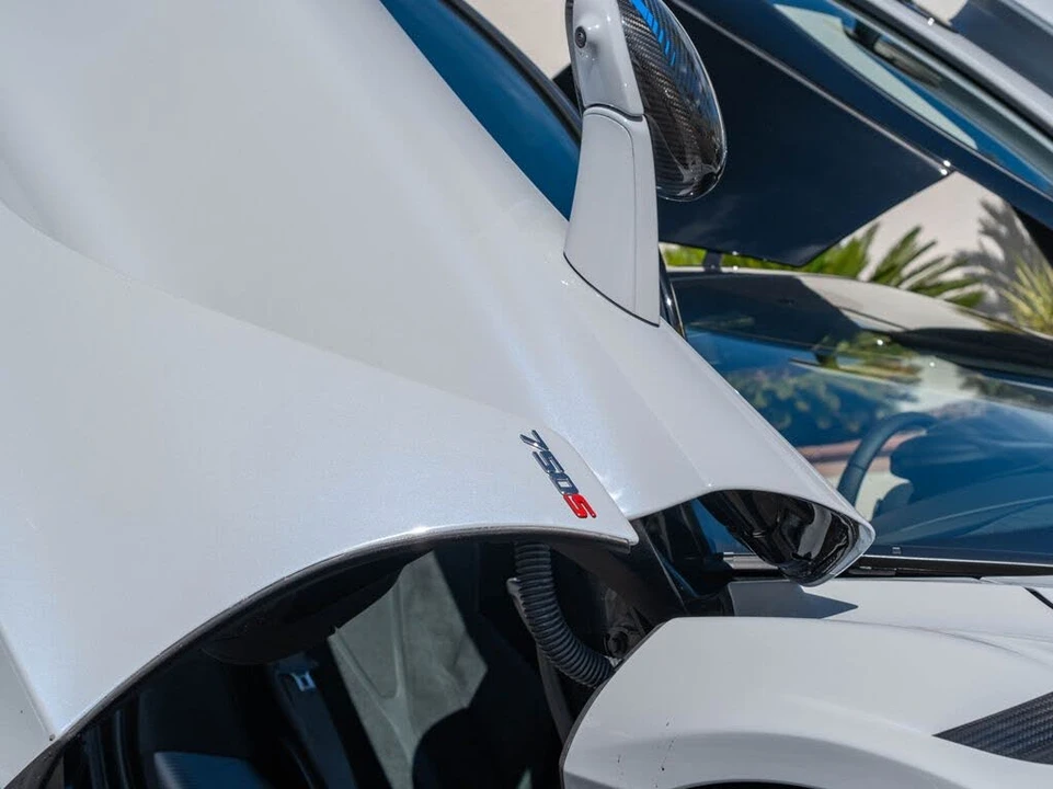 2026 McLaren 750S Coupe - Image 30 of 31
