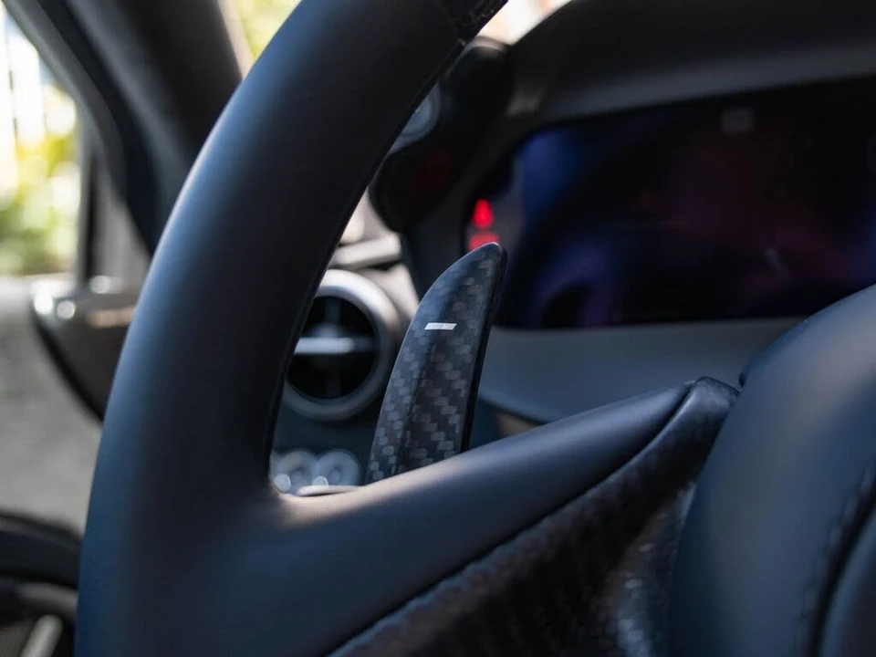 2026 McLaren 750S Coupe - Image 13 of 31