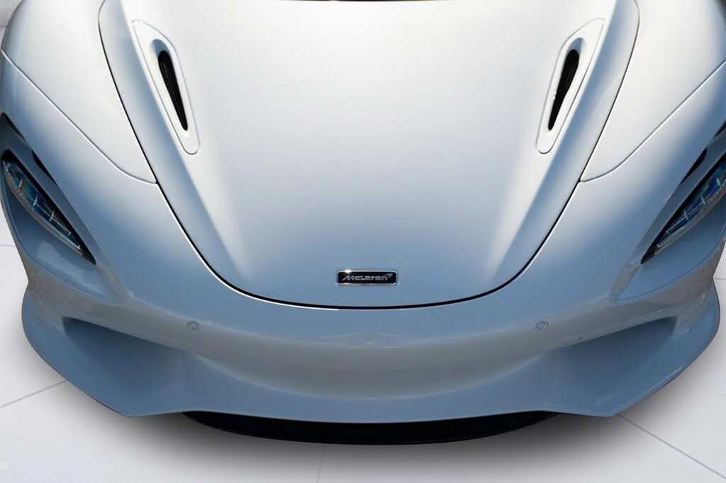 2026 McLaren 750S Coupe - Image 23 of 31