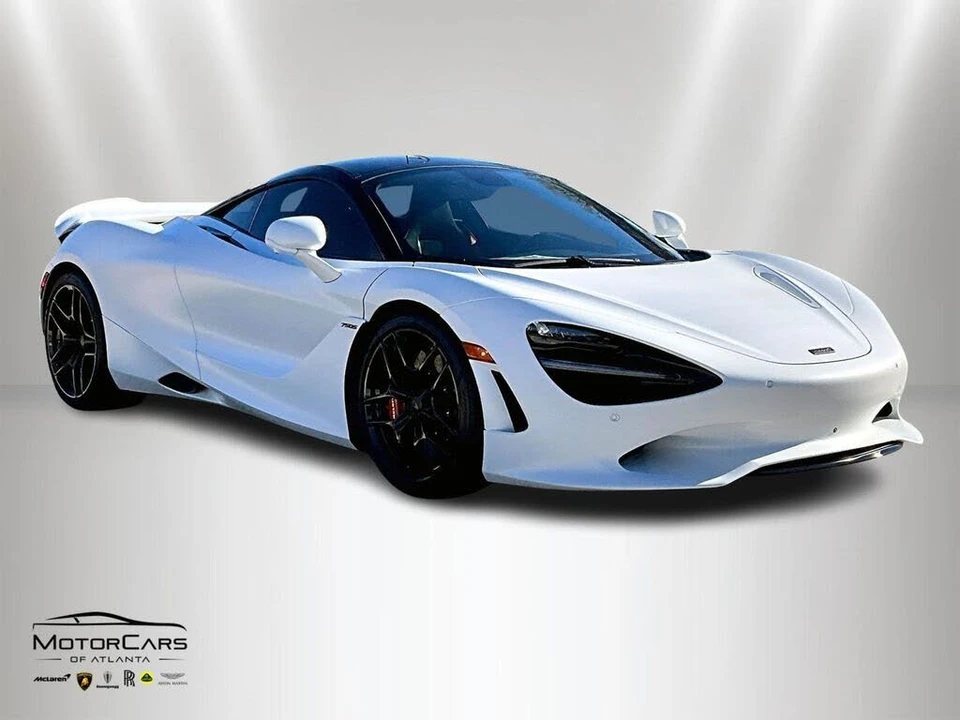 2026 McLaren 750S Coupe - Image 2 of 16