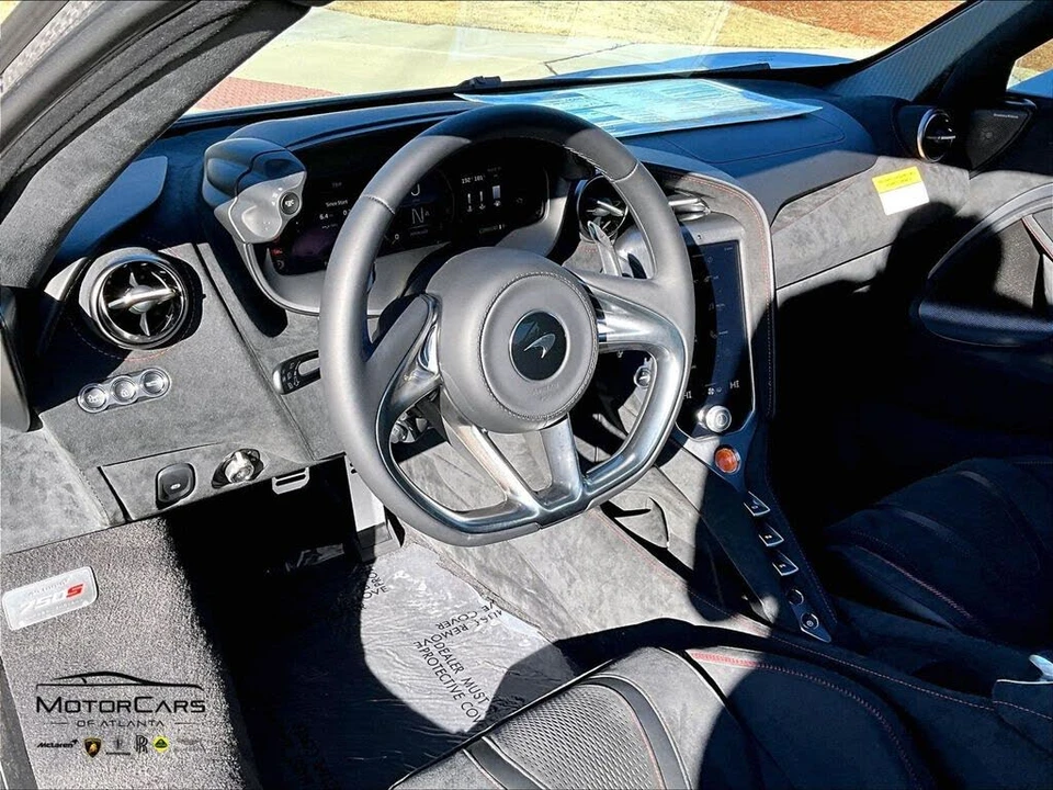 2026 McLaren 750S Coupe - Image 6 of 16