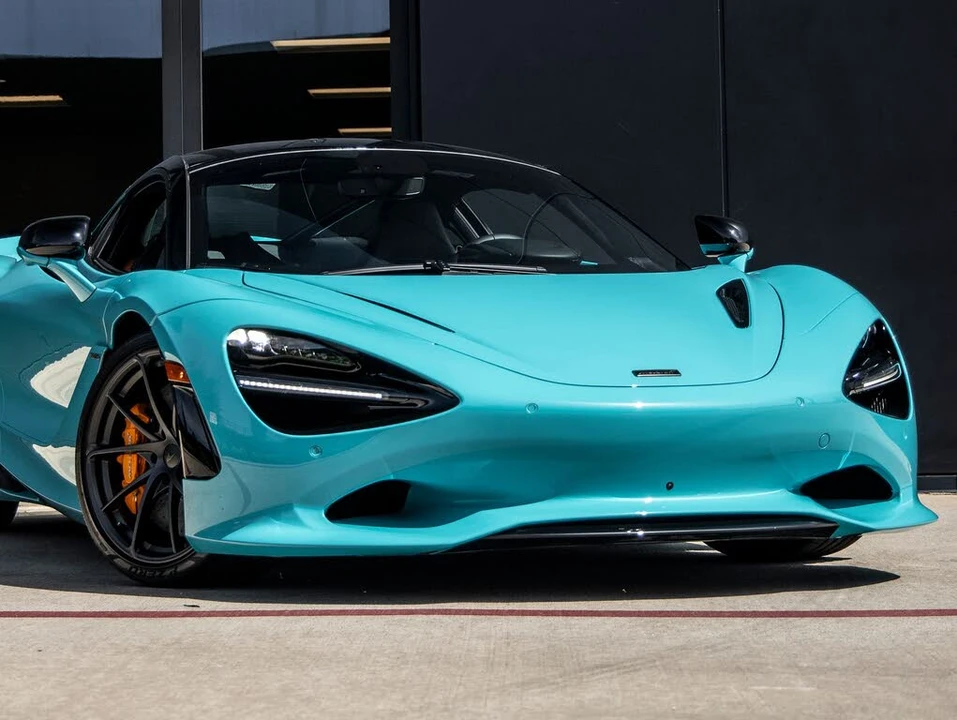 2026 McLaren 750S Coupe - Image 6 of 31