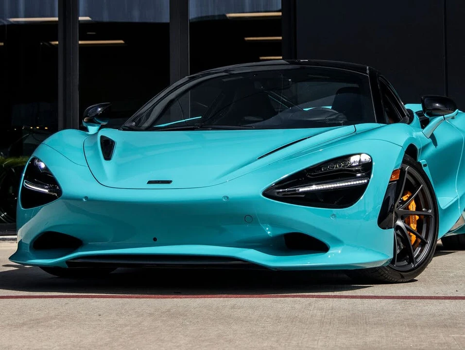 2026 McLaren 750S Coupe - Image 4 of 31