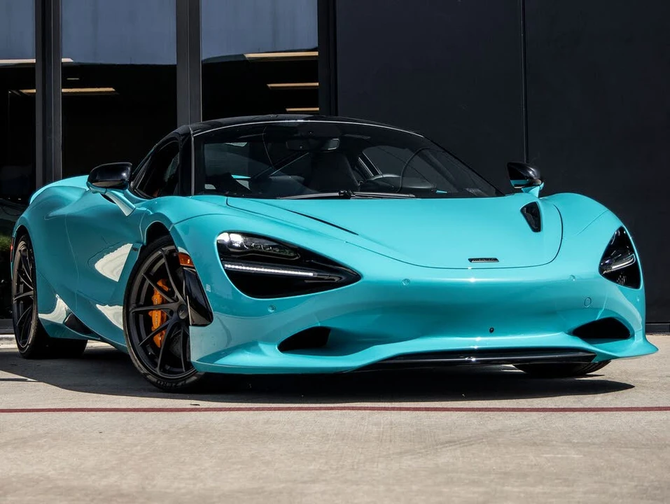 2026 McLaren 750S Coupe - Image 3 of 31