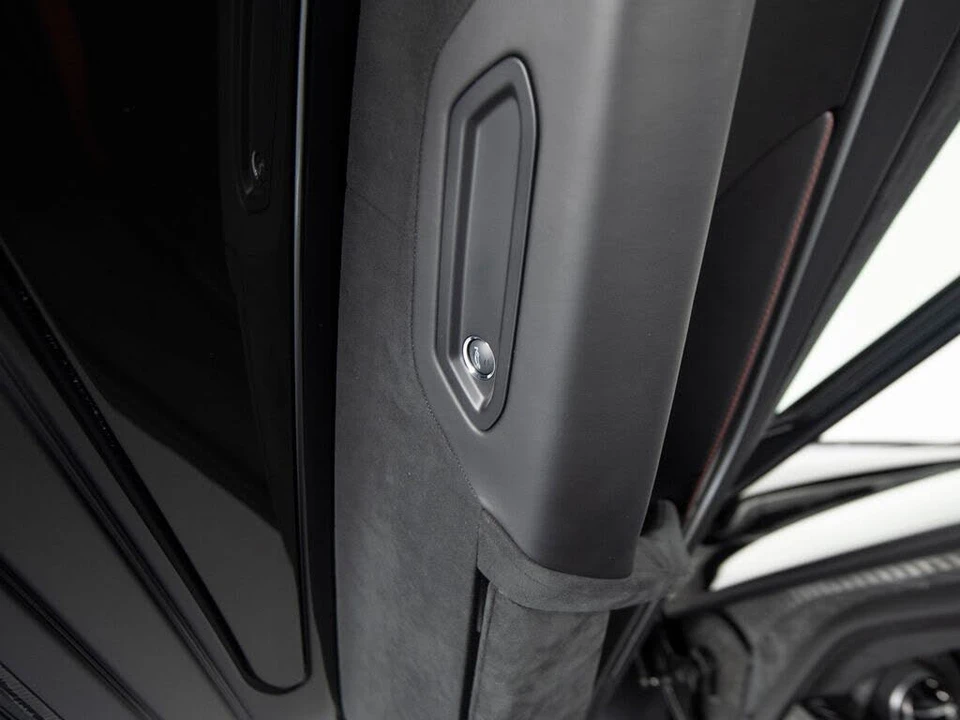 2026 McLaren 750S Coupe - Image 11 of 31