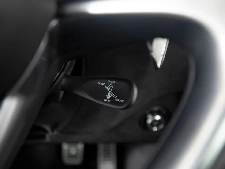 2026 McLaren 750S Coupe - Image 21 of 31