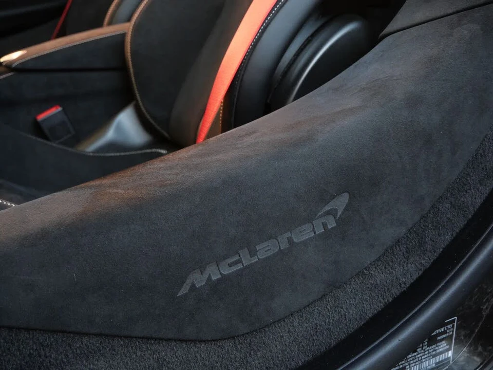 2026 McLaren 750S Coupe - Image 23 of 27