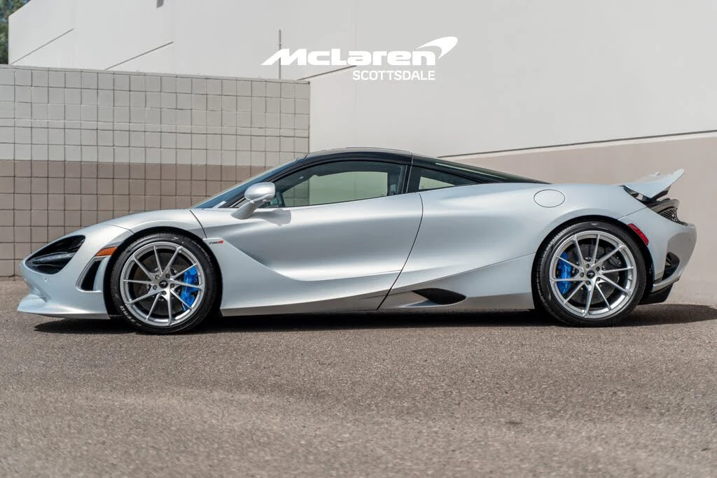2026 McLaren 750S Coupe - Image 4 of 30