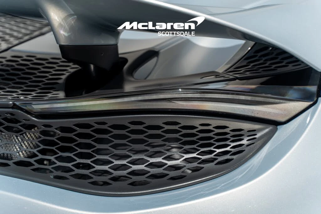 2026 McLaren 750S Coupe - Image 24 of 30