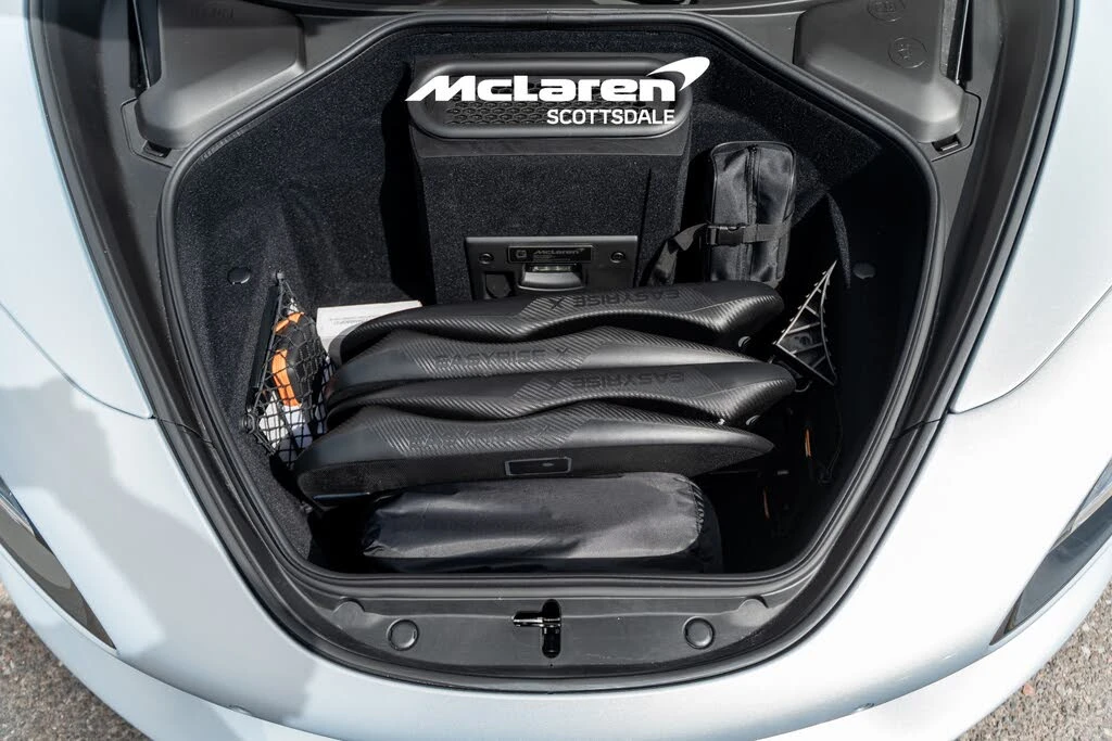 2026 McLaren 750S Coupe - Image 26 of 30