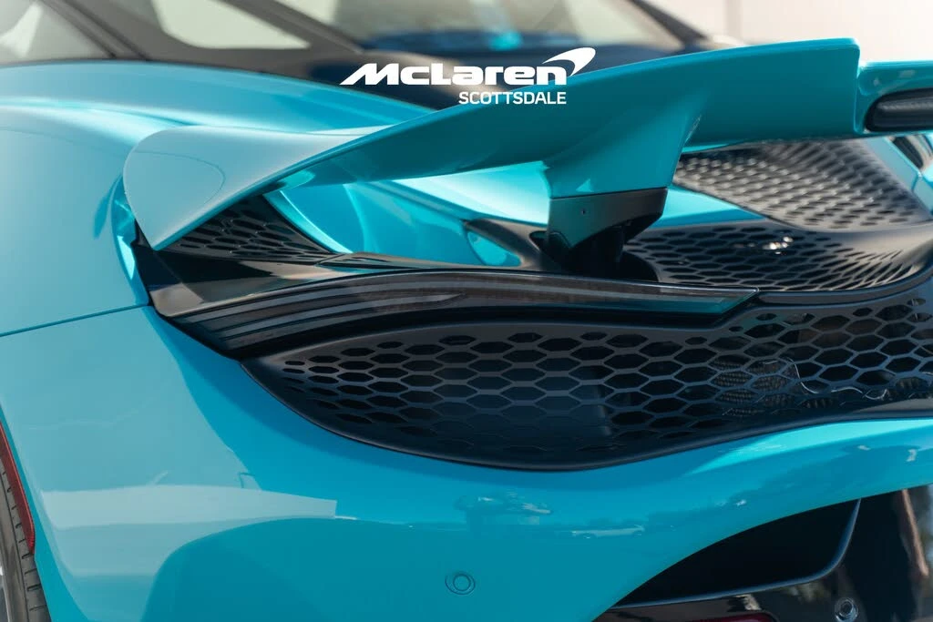 2026 McLaren 750S Coupe - Image 23 of 31