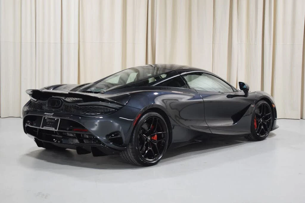 2026 McLaren 750S Coupe - Image 10 of 31
