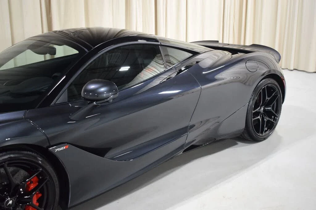 2026 McLaren 750S Coupe - Image 2 of 31