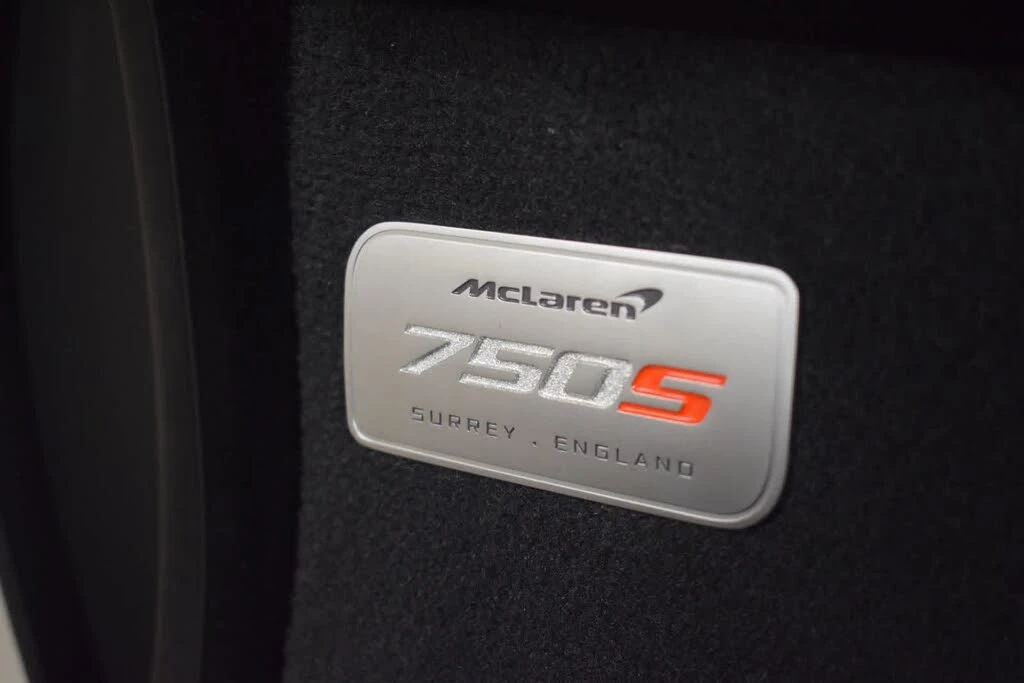 2026 McLaren 750S Coupe - Image 27 of 31