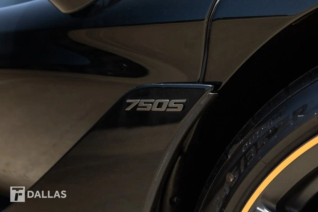 2026 McLaren 750S Coupe - Image 21 of 31
