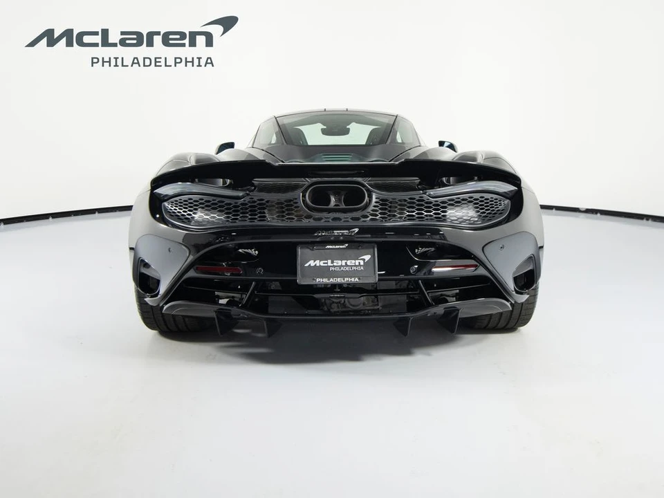 2026 McLaren 750S Coupe - Image 6 of 31
