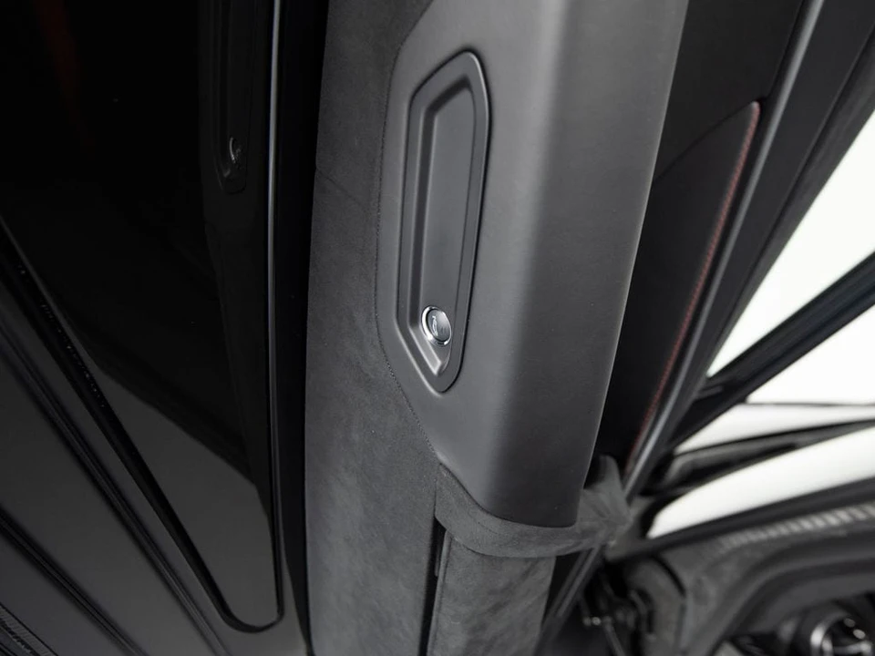 2026 McLaren 750S Coupe - Image 11 of 31