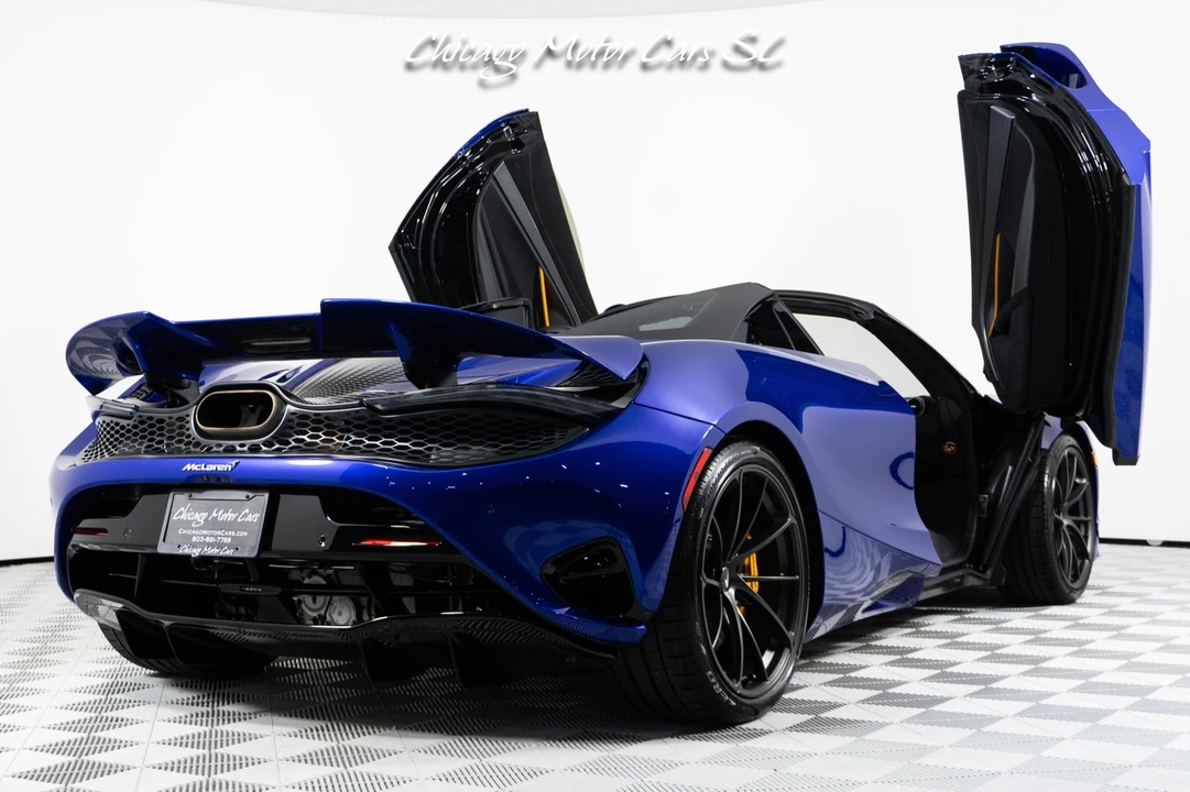 2026 McLaren 750S - Image 29 of 31
