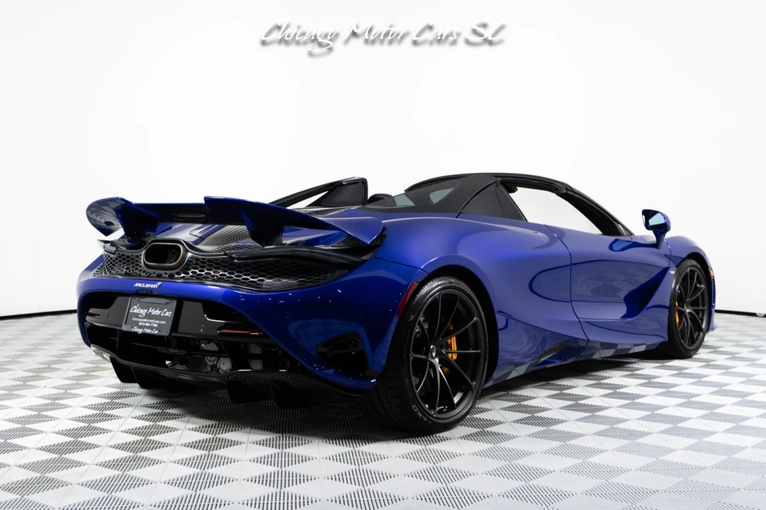 2026 McLaren 750S - Image 7 of 31