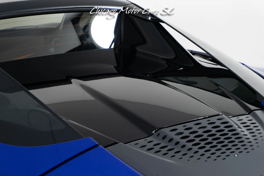 2026 McLaren 750S - Image 22 of 31