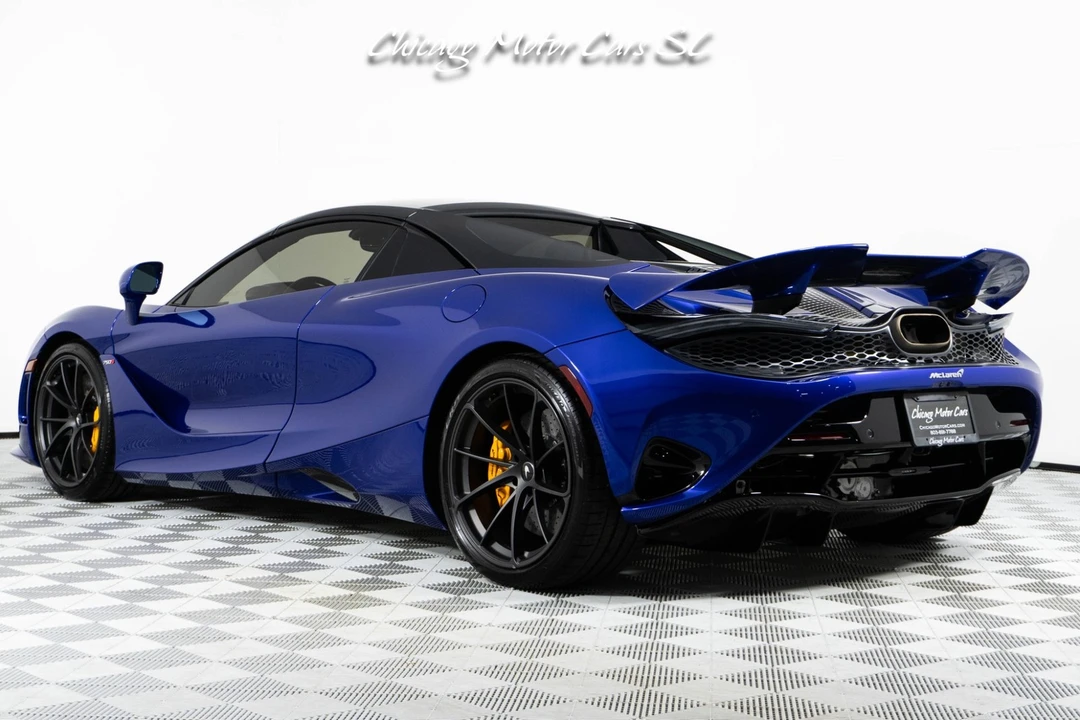 2026 McLaren 750S - Image 23 of 31
