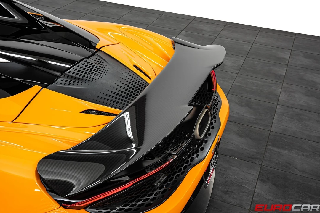 2026 McLaren 750S - Image 21 of 31