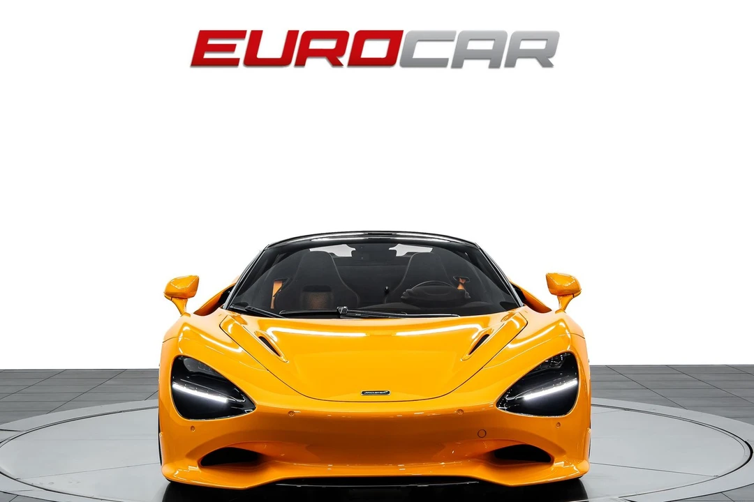 2026 McLaren 750S - Image 10 of 31