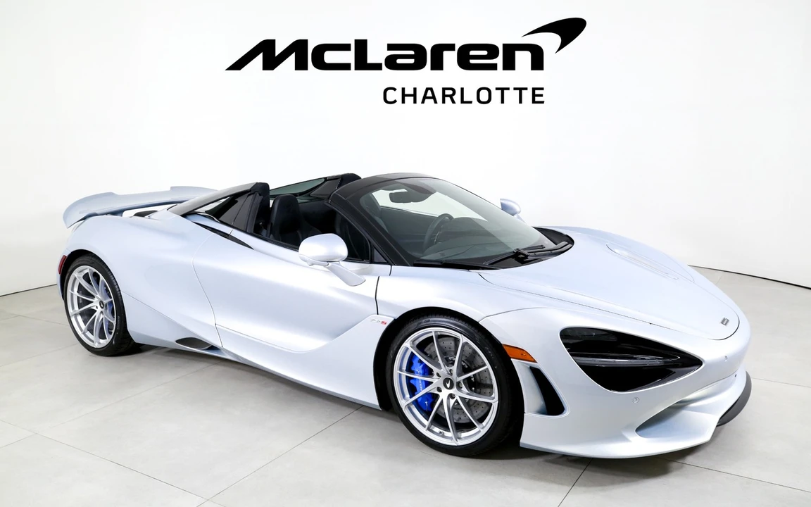2026 McLaren 750S - Image 2 of 31