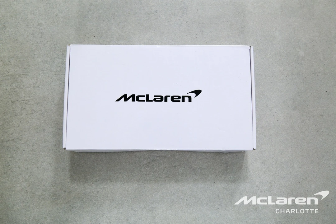 2026 McLaren 750S - Image 22 of 31