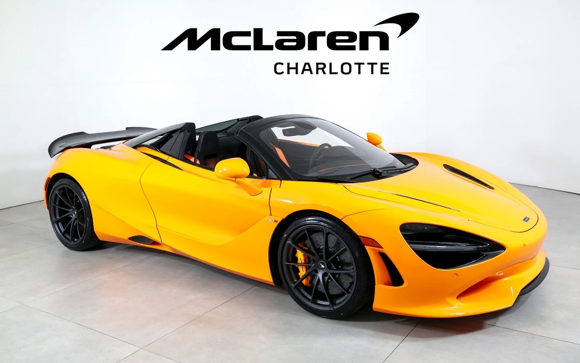 2026 McLaren 750S - Image 2 of 31