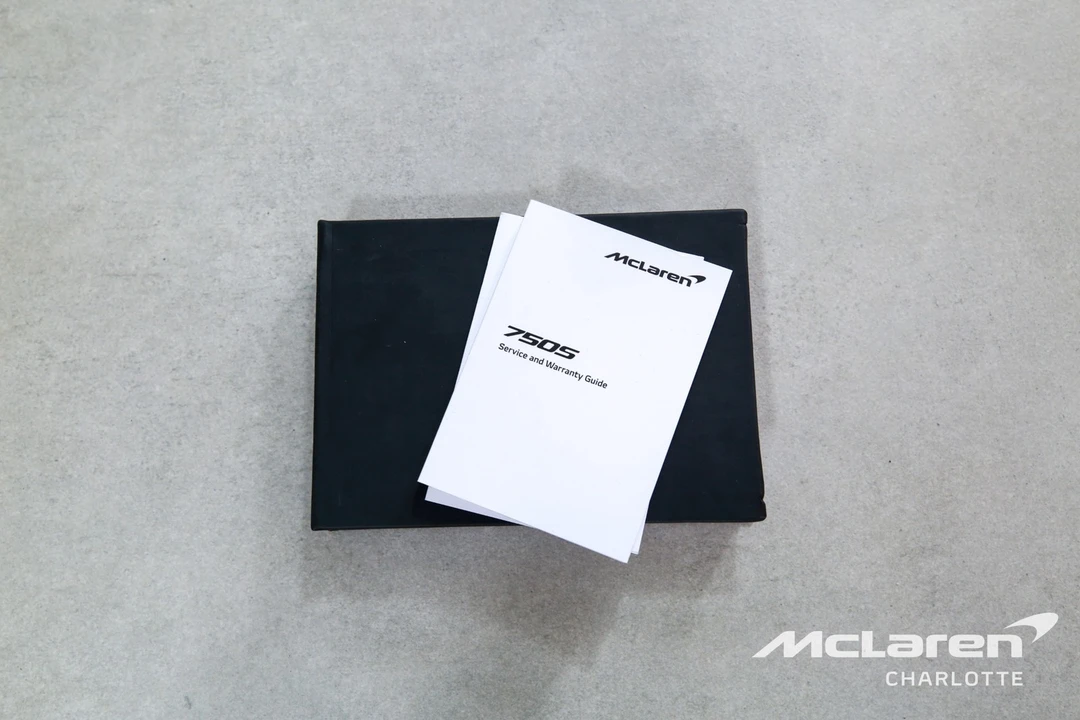 2026 McLaren 750S - Image 21 of 31