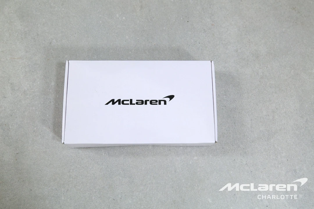 2026 McLaren 750S - Image 22 of 31