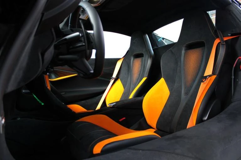 2026 McLaren 750S - Image 4 of 7