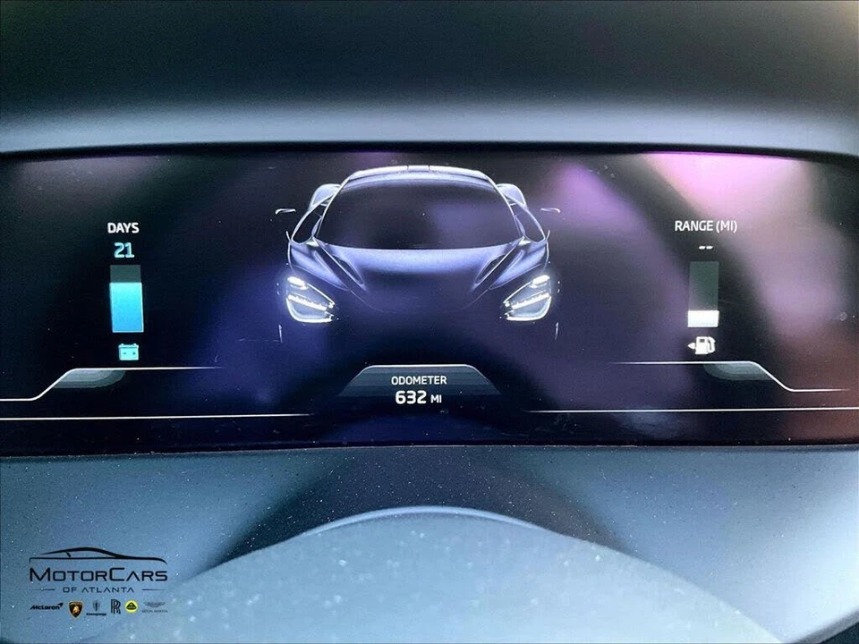 2026 McLaren 750S Spider - Image 17 of 27