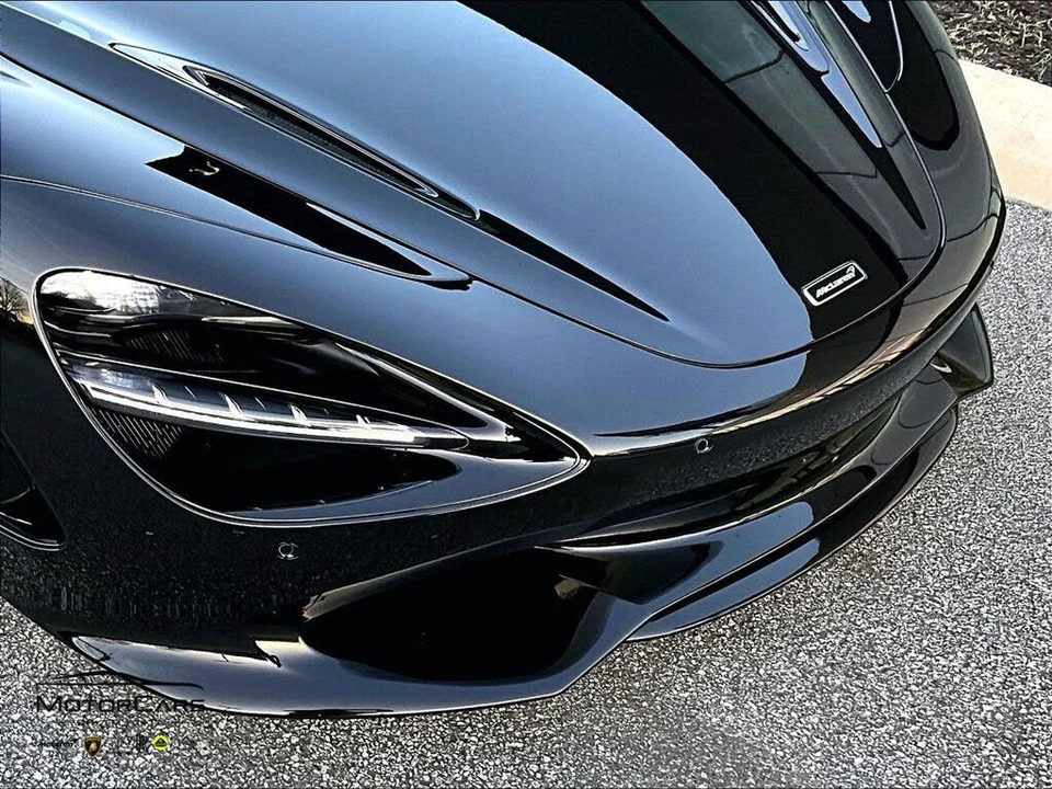 2026 McLaren 750S Spider - Image 24 of 27