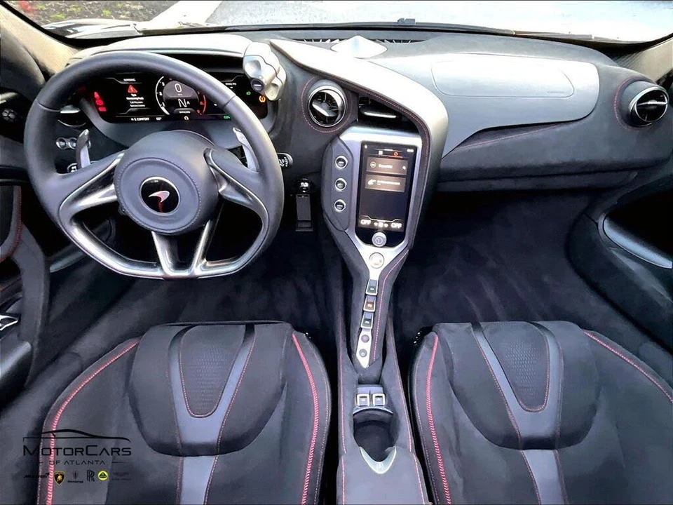 2026 McLaren 750S Spider - Image 14 of 27