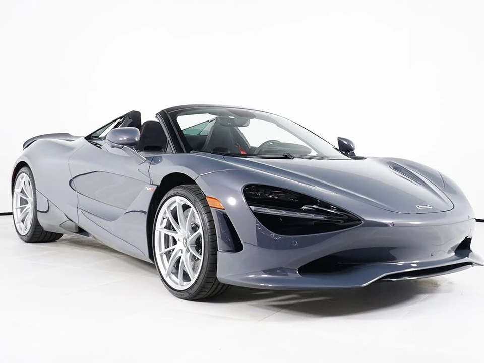 2026 McLaren 750S Spider - Image 18 of 29