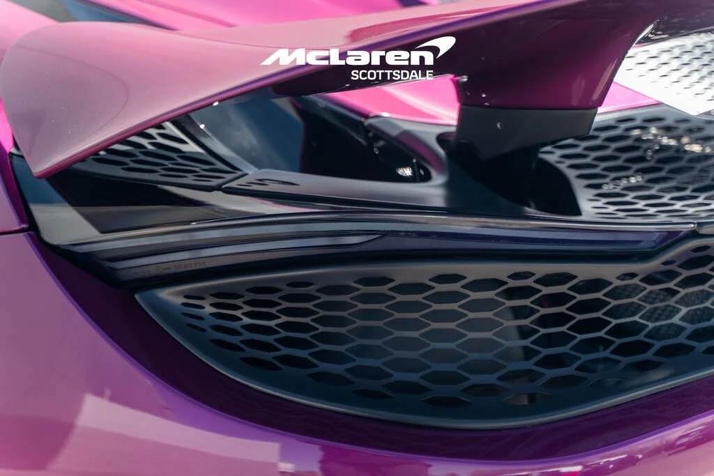 2026 McLaren 750S Spider - Image 24 of 31