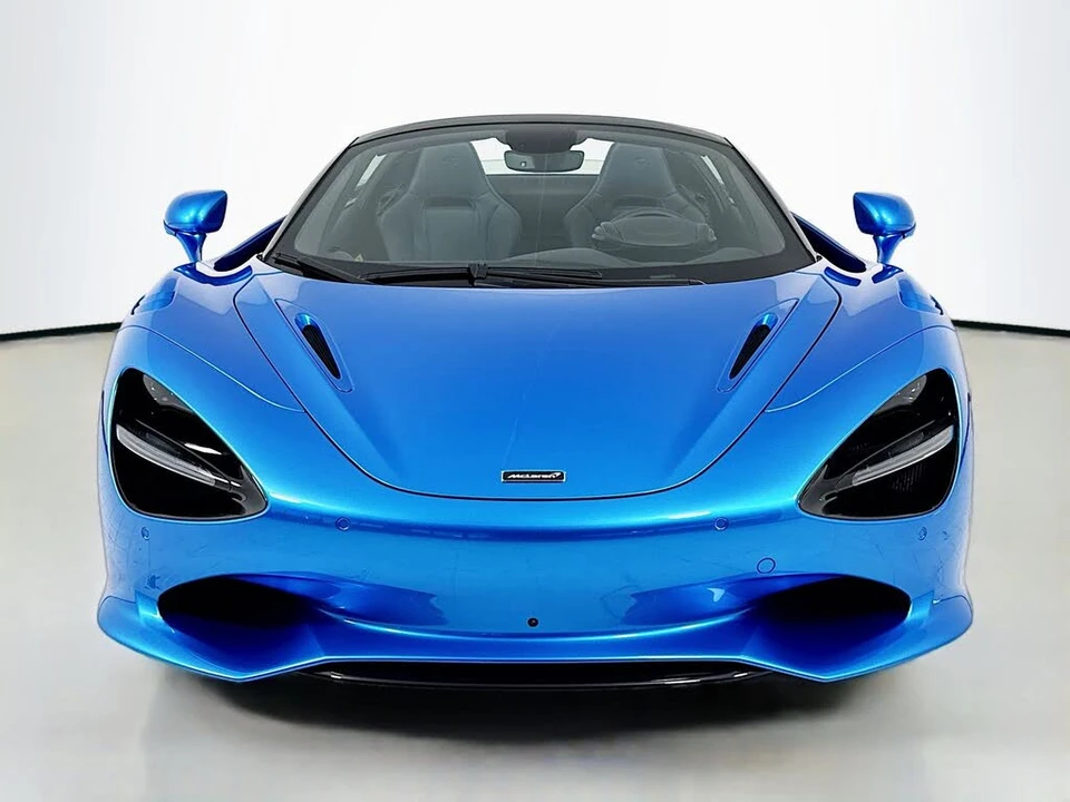 2026 McLaren 750S Spider - Image 2 of 26