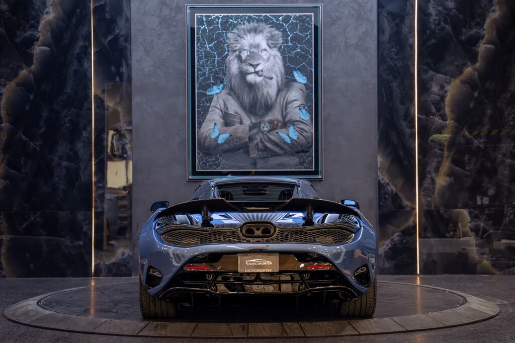 2026 McLaren 750S Spider - Image 17 of 31