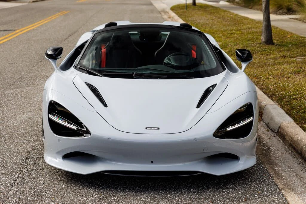 2026 McLaren 750S Spider - Image 2 of 31