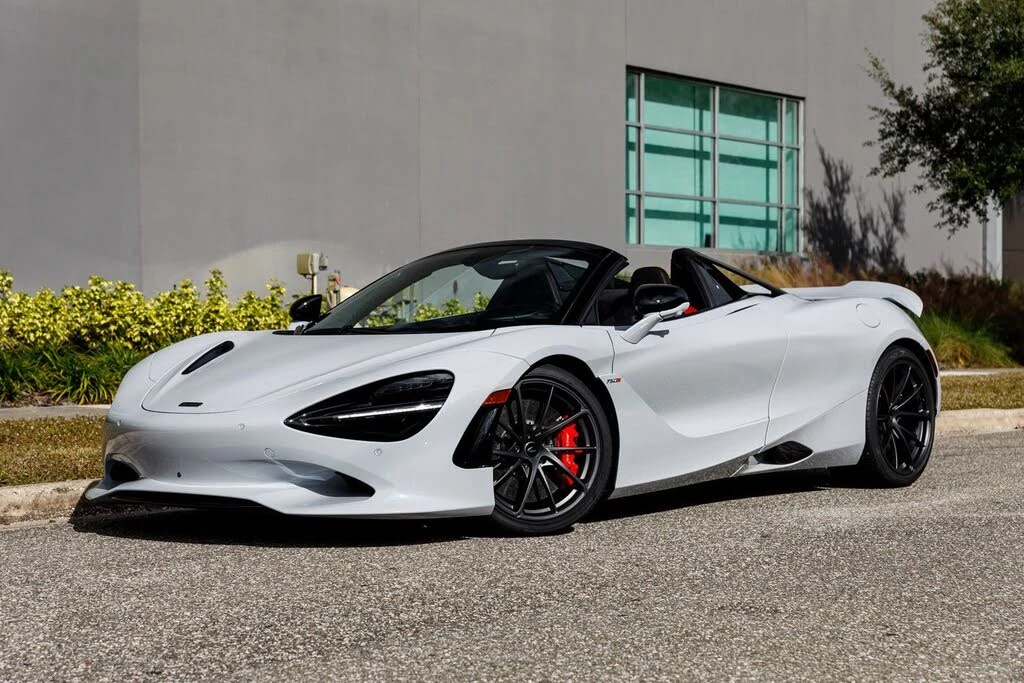 2026 McLaren 750S Spider - Image 12 of 31
