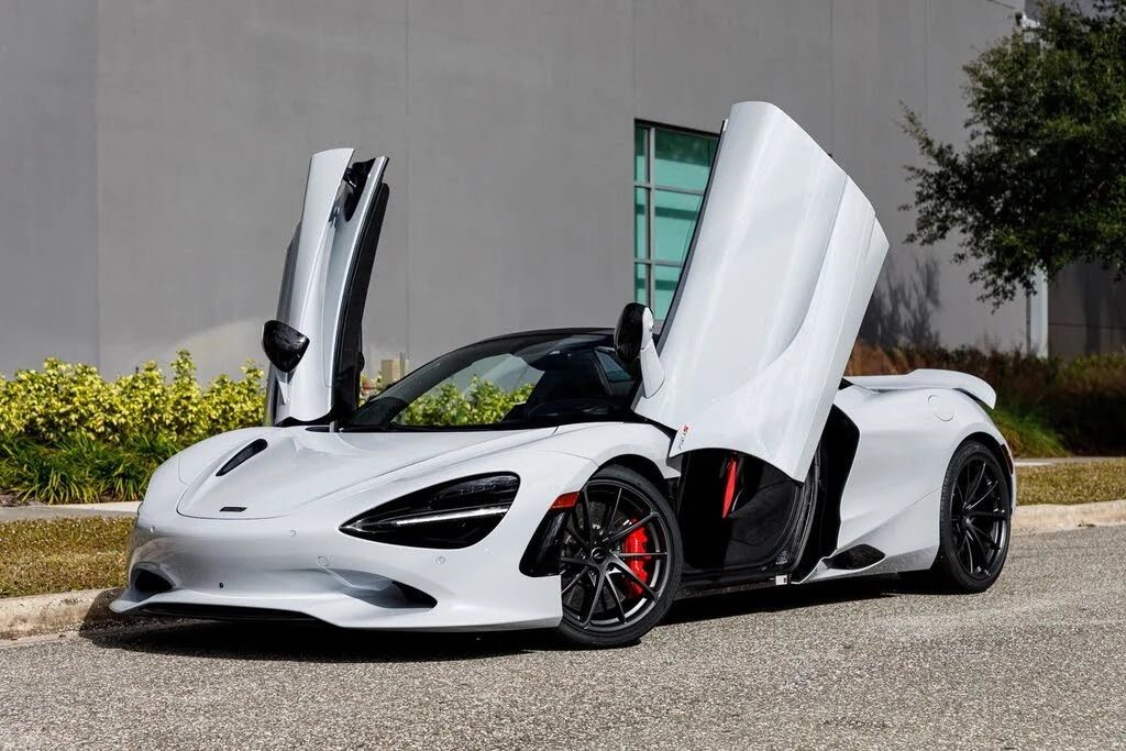 2026 McLaren 750S Spider - Image 10 of 31