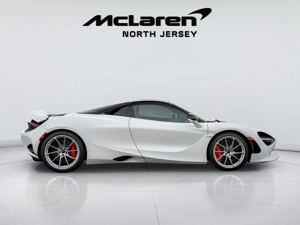 2026 McLaren 750S Spider - Image 8 of 31