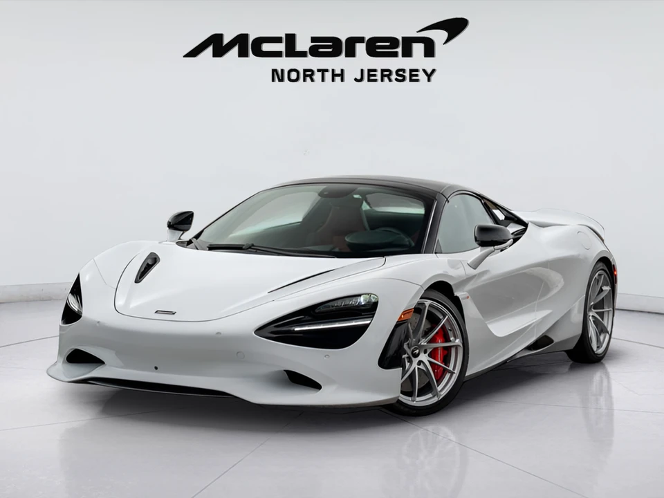 2026 McLaren 750S Spider - Image 2 of 31