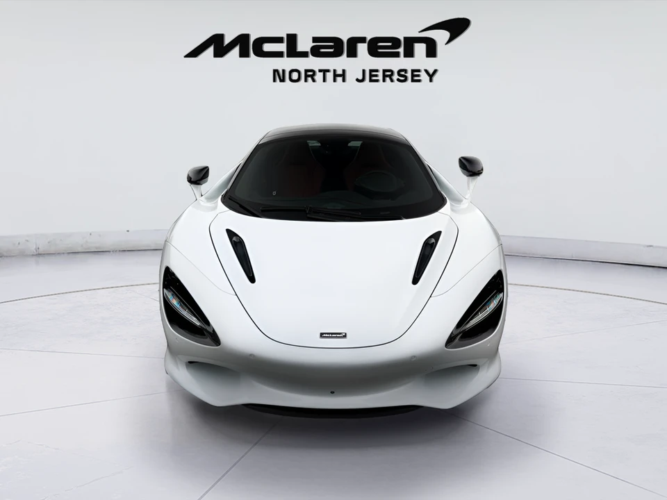 2026 McLaren 750S Spider - Image 23 of 31